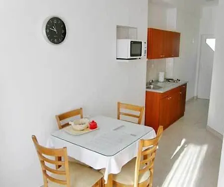 Jure Apartment
