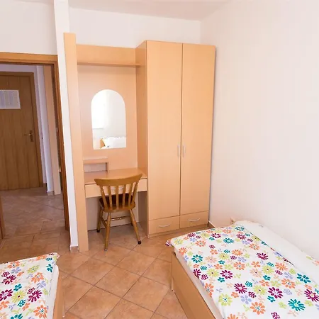 Apartman Jure *